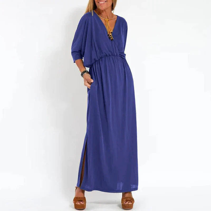 Long vintage dress with a side slit at the high waist