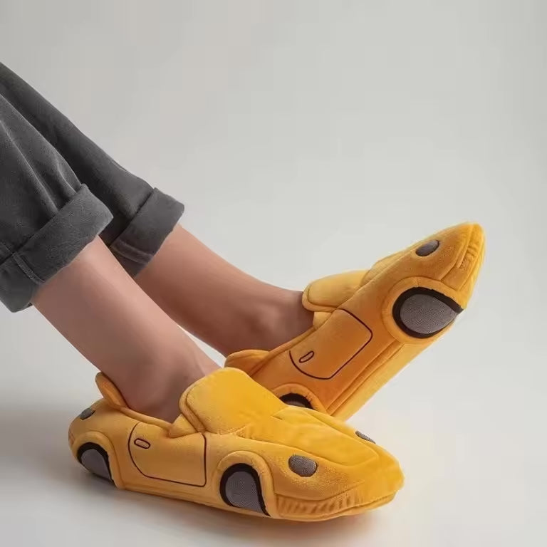 GR | Car-inspired design slippers with non-slip soles for maximum comfort