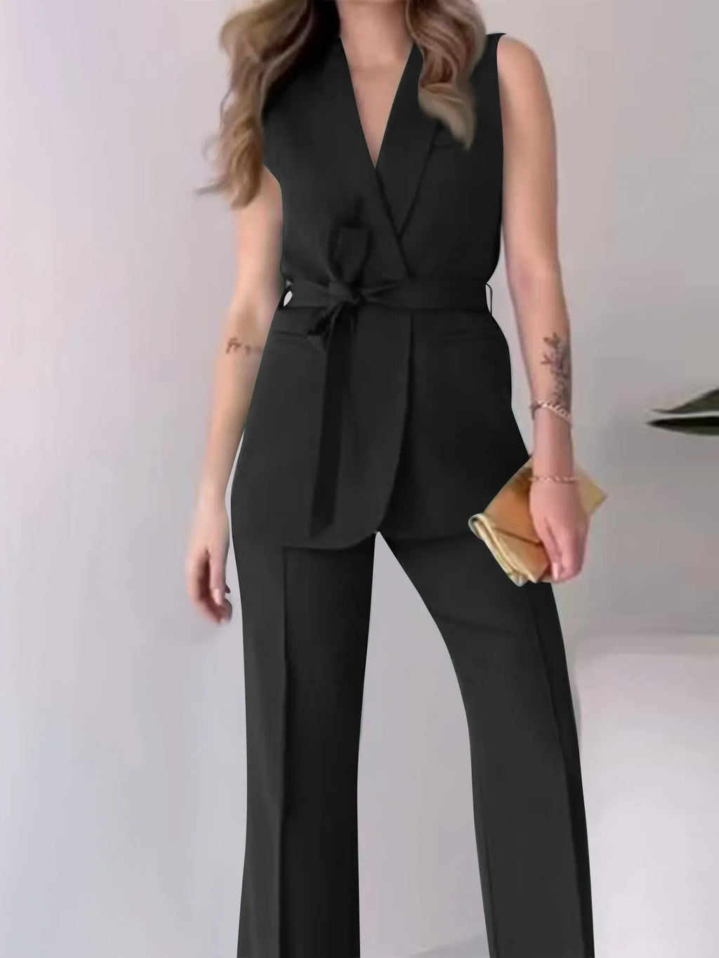 GR | Sleeveless blazer suit, tailored fit, wrap V-neck, wide-leg trousers