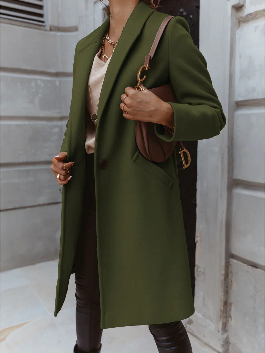 GR Long coat with lapel and button
