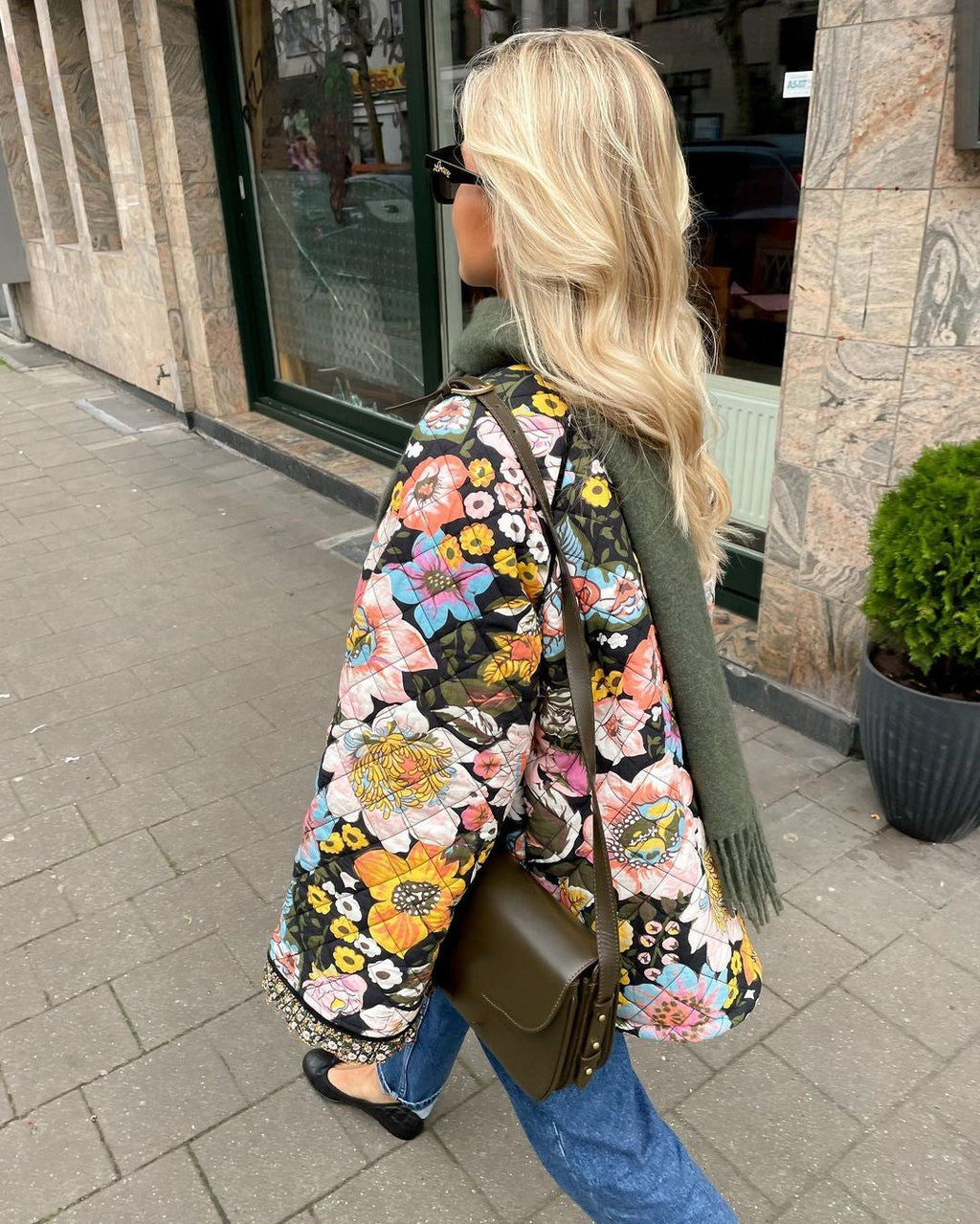Plush cotton coat with floral pattern