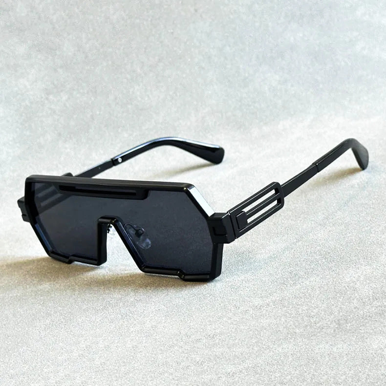 GR | Cyberpunk Shield Sunglasses - Stylish & Futuristic