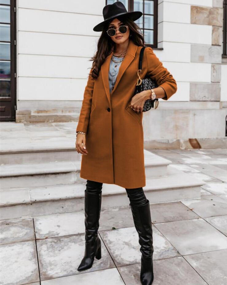 GR Long coat with lapel and button