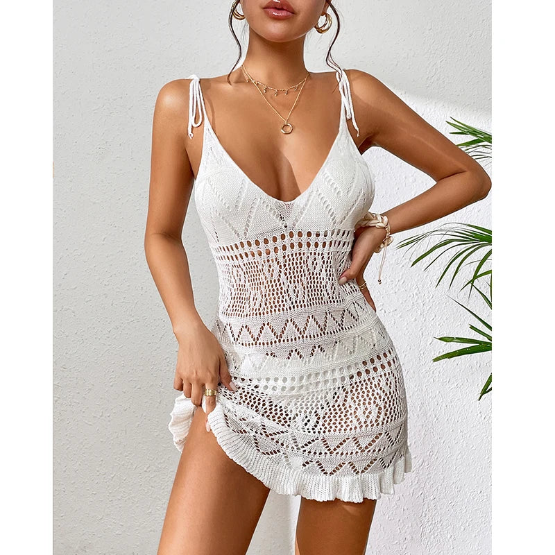 Knitted, backless cover-up