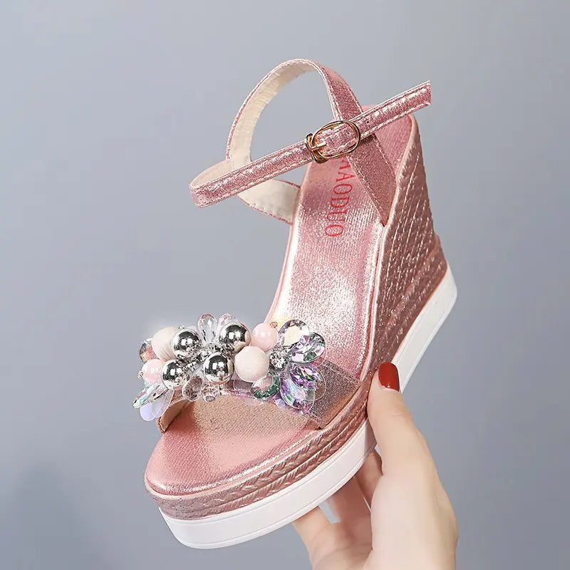 GR | Better Off That Way Wedges Sandals