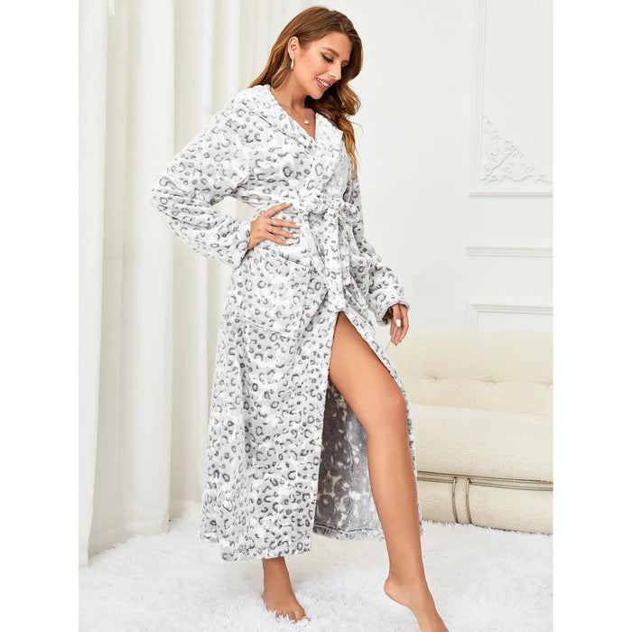 GR | Long-sleeved leopard print hooded bathrobe with belt and pockets