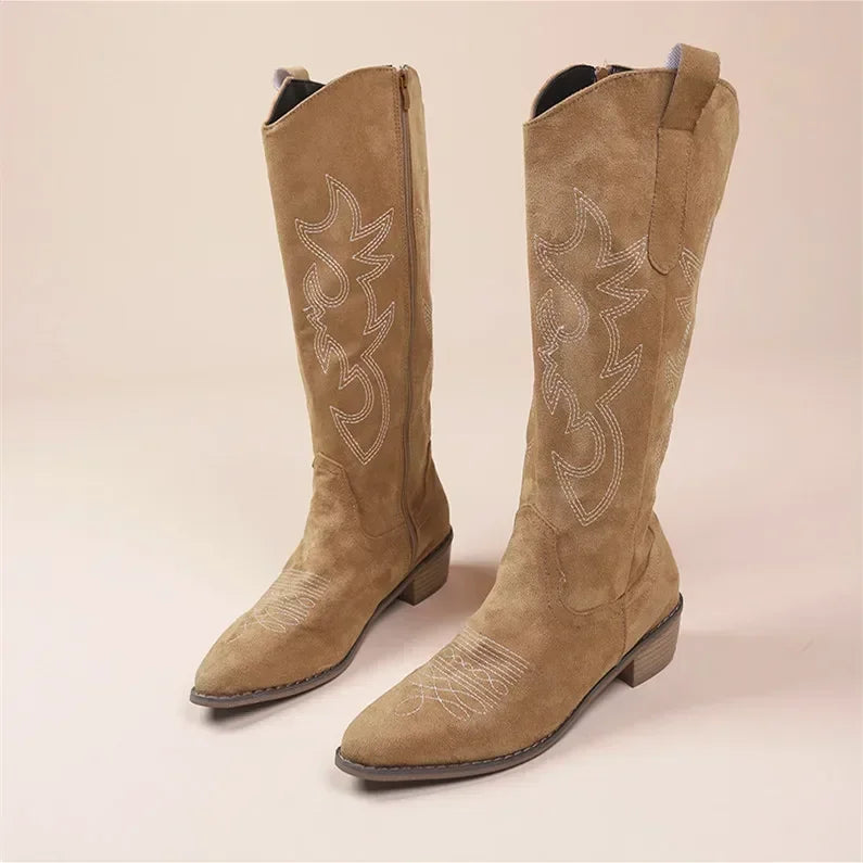 GR | Knee-high cowboy boots Embroidery detail