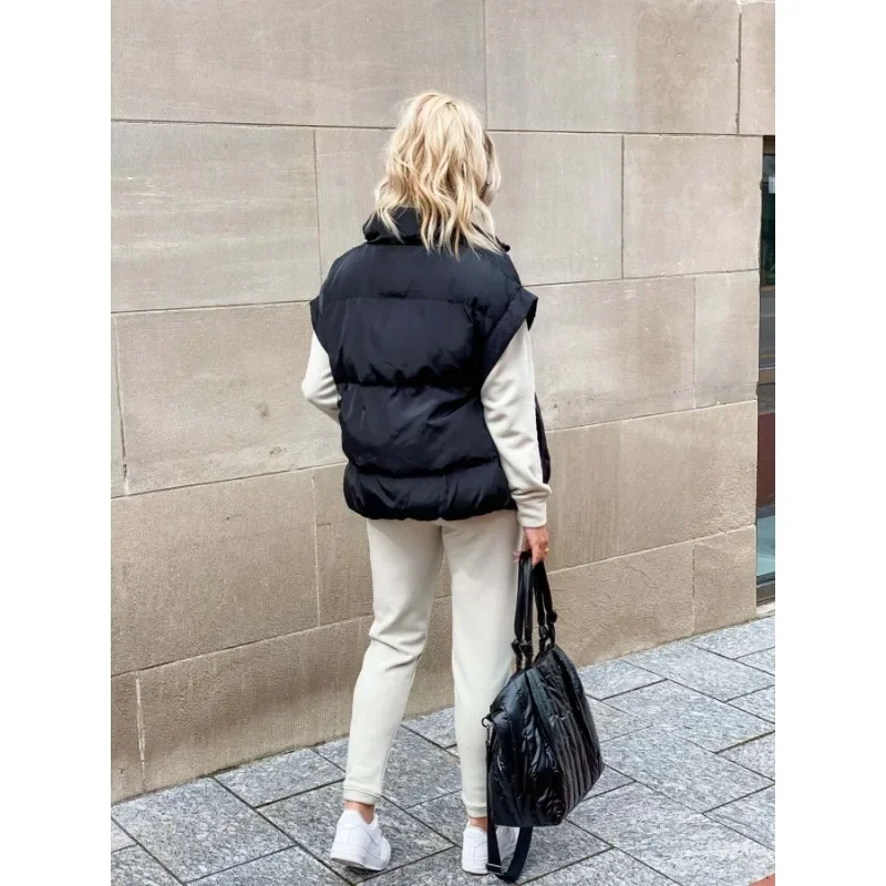 GR - Sleeveless Jacket