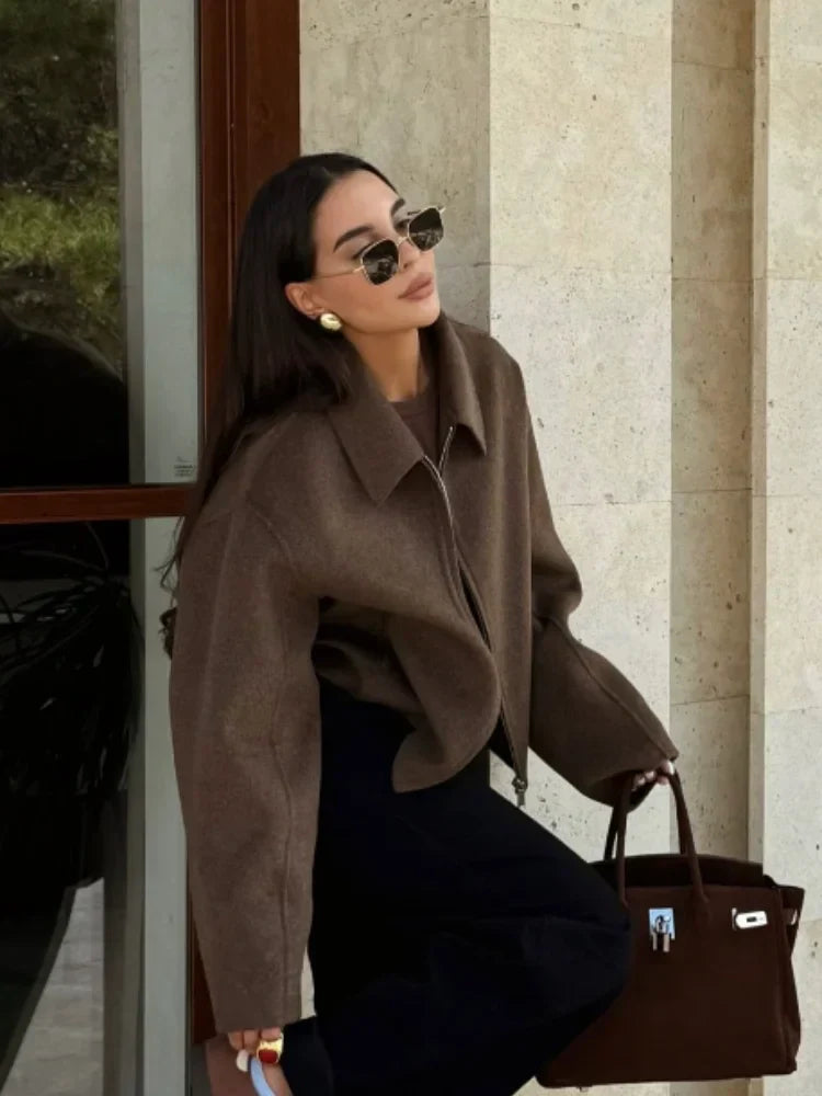 GR | Brown Wool Jacket for Women with Elegant Collar