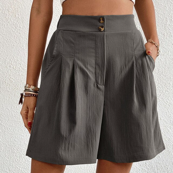 GR - Double Buttoned Shorts