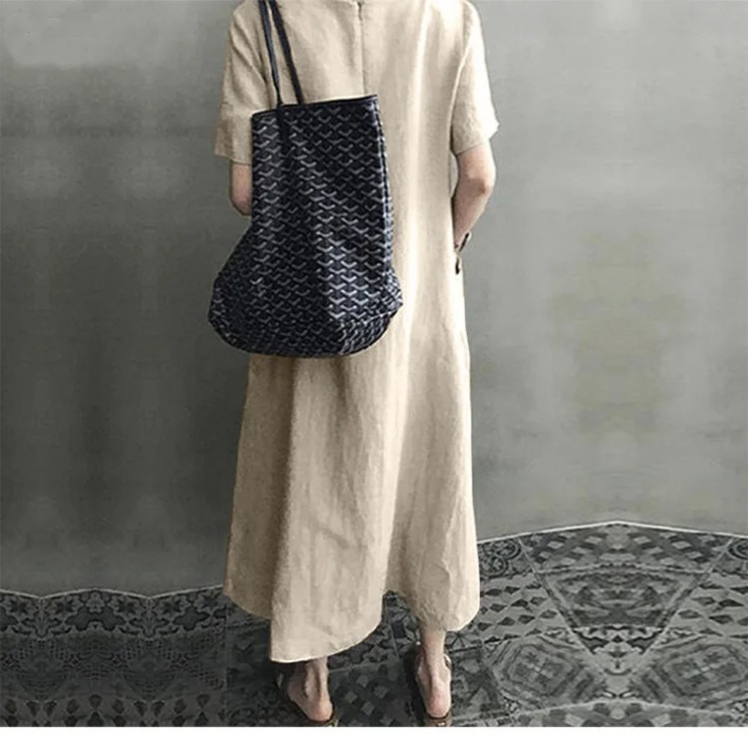 GR | Schlank Bequem Leinenkleid mit V-Ausschnitt