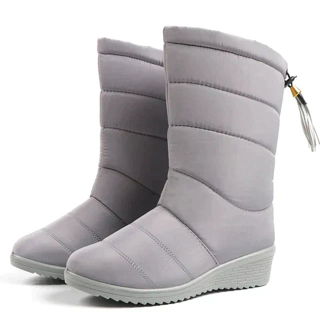 Waterproof mid-height boots