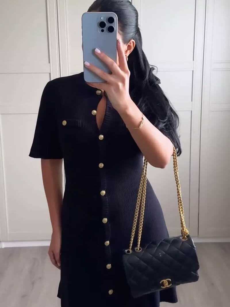 GR | Ribbed knit dress with buttons and chest pockets