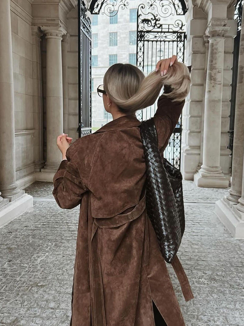 GR | Timeless suede trench coat for an elegant flair
