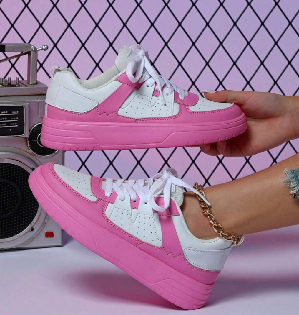 GR | Pastel-colored colorblock sneakers with chunky soles for women