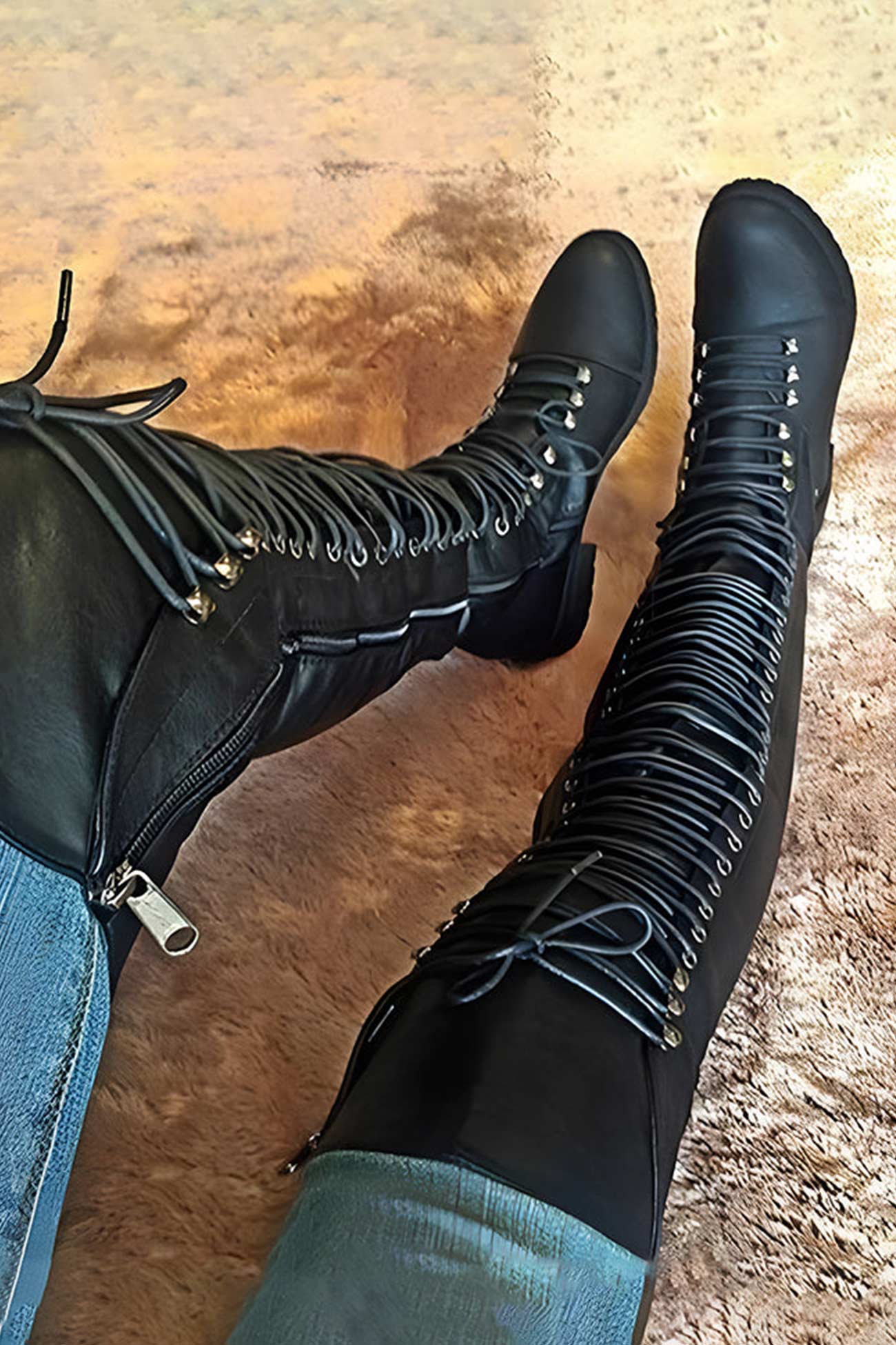 GR | Over-the-knee boots with laces