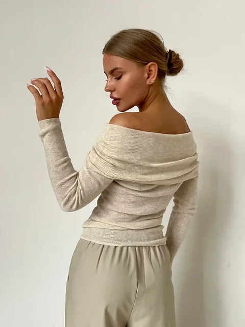 GR - Off Shoulder Pullover