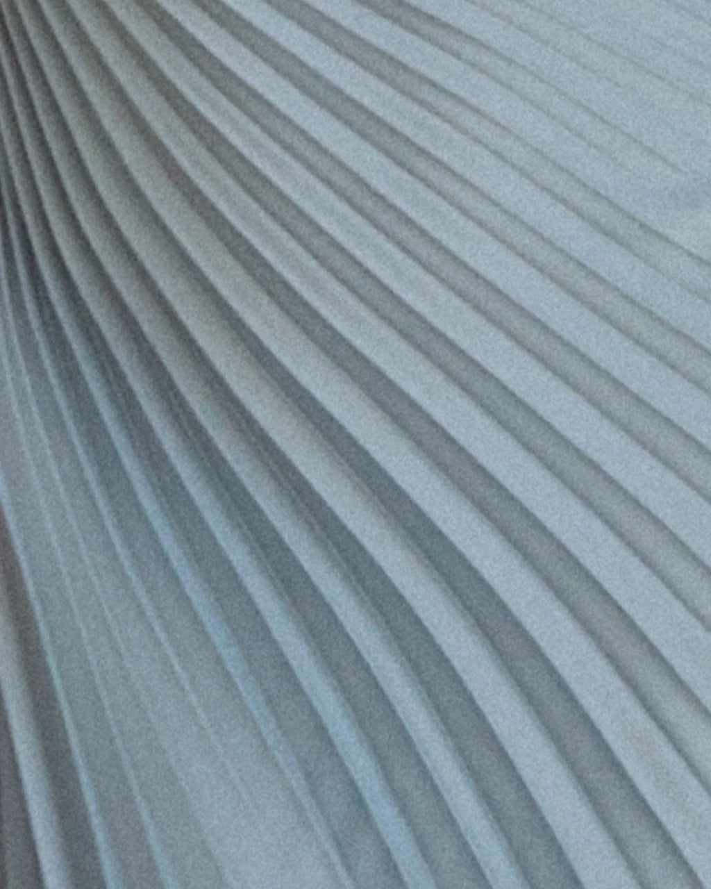 GR | One Shoulder Plissee Midi Kleid