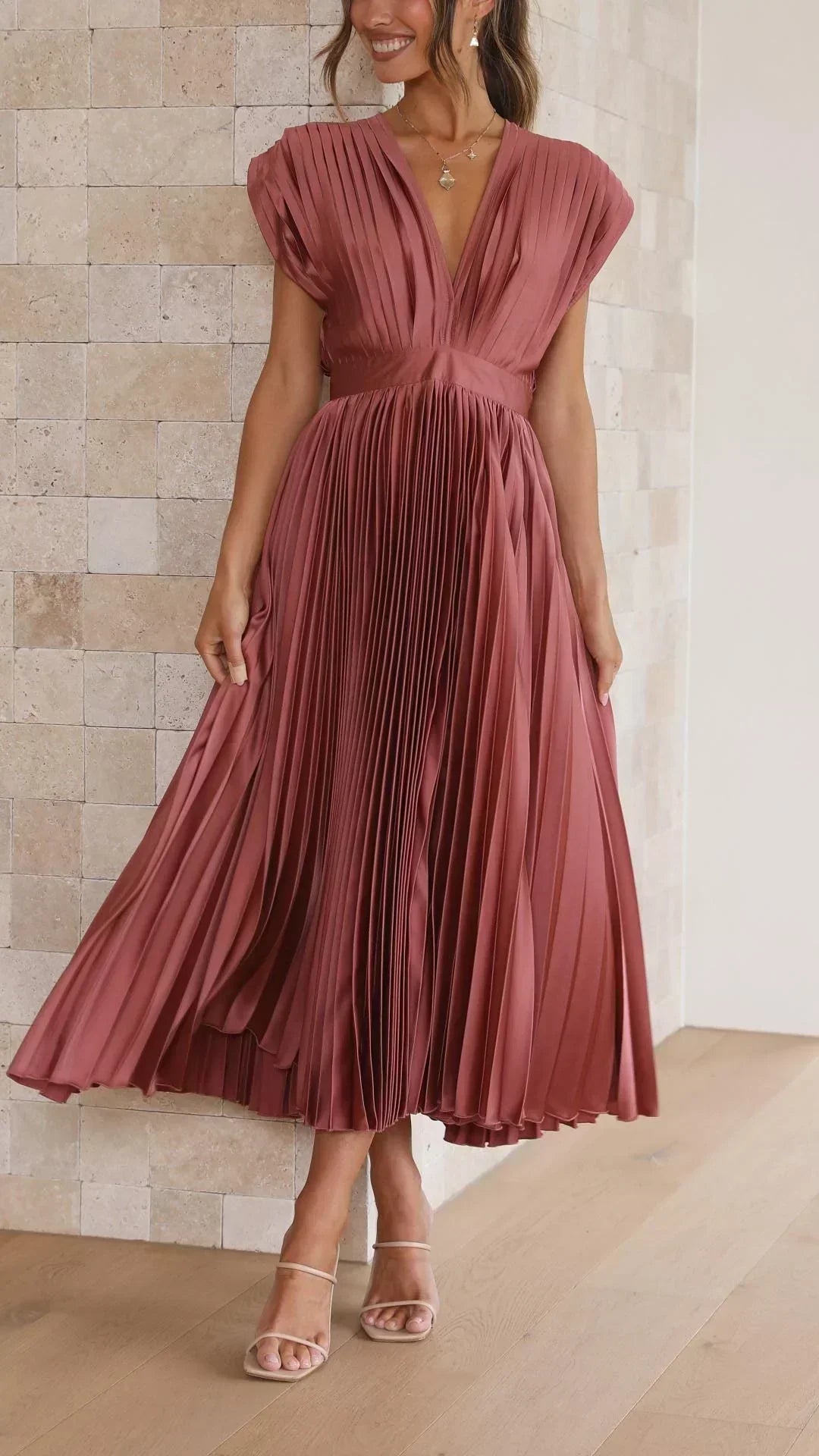 GR | Electrically Pleated, Elegant Sleeveless Dress