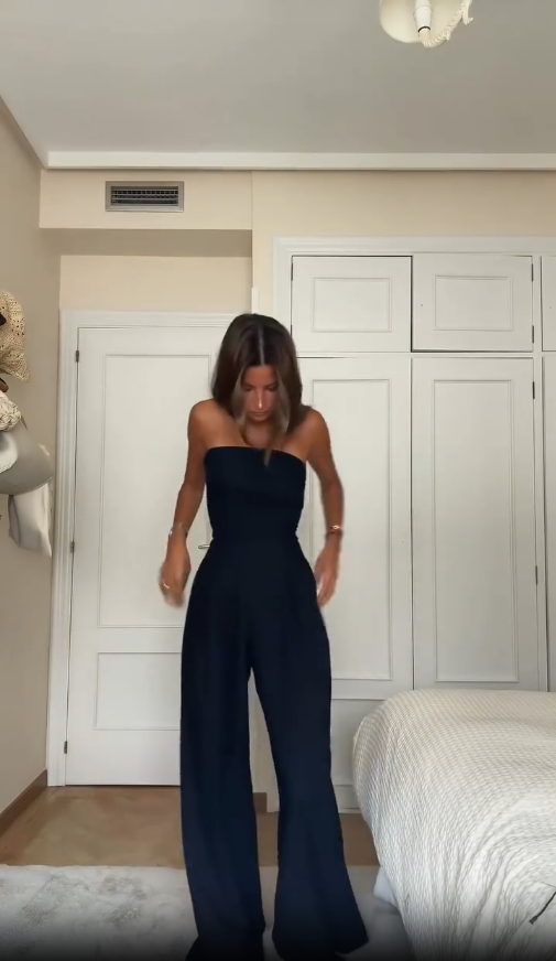 GR | Women's jumpsuit made of high-quality material