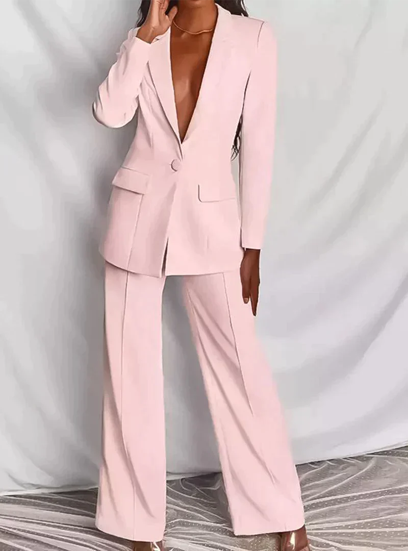 GR - Elegant ensemble consisting of a sophisticated blazer and elegant trousers