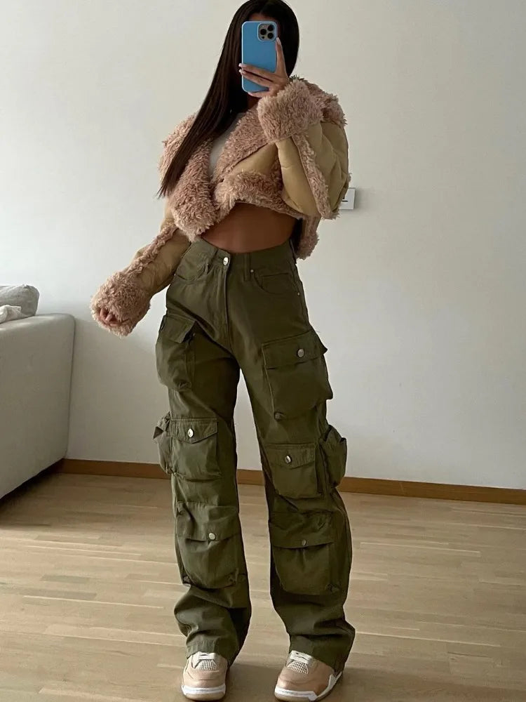 GR | Leisure cargo trousers with multiple pockets