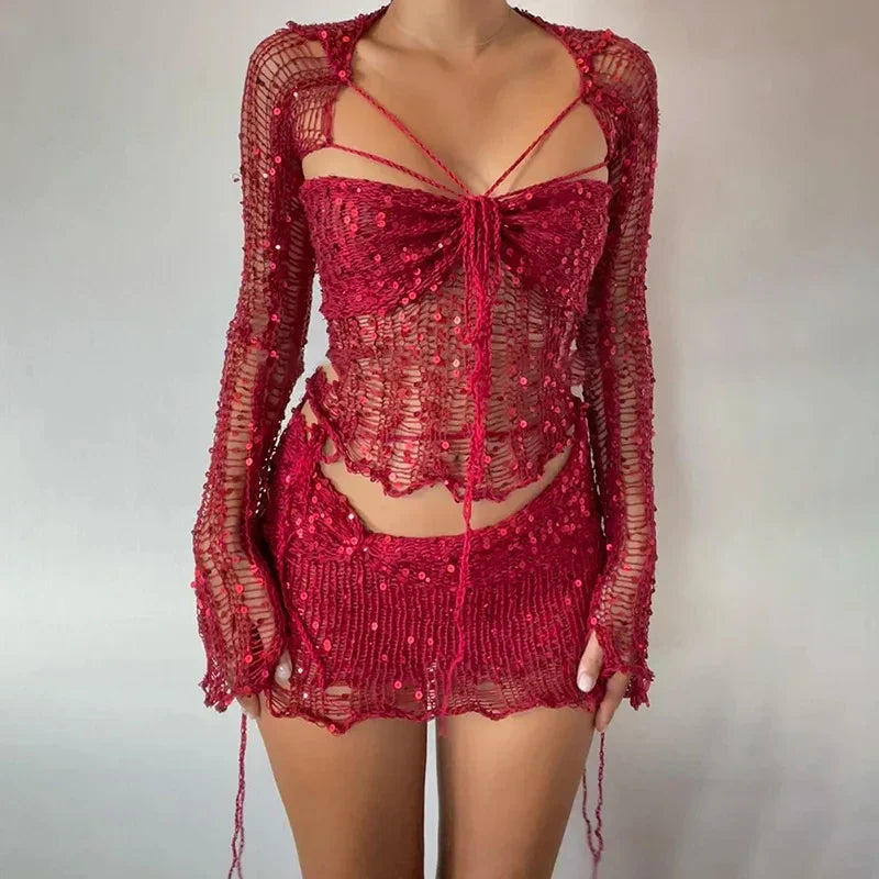 GR Two-piece long-sleeved sequined knit top with neckline and bodycon skirt
