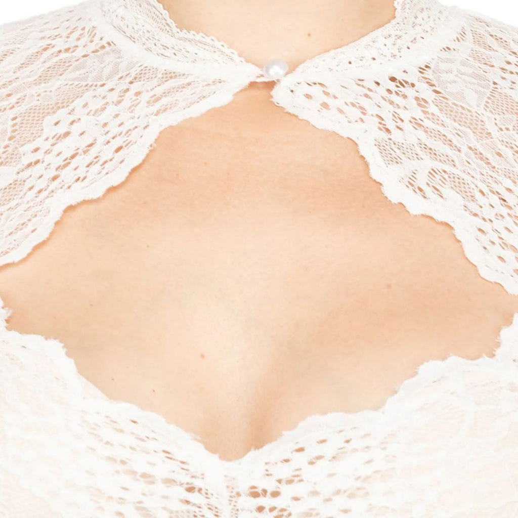 GR | Dirndl blouse with lace pattern and seductive neckline for Oktoberfest