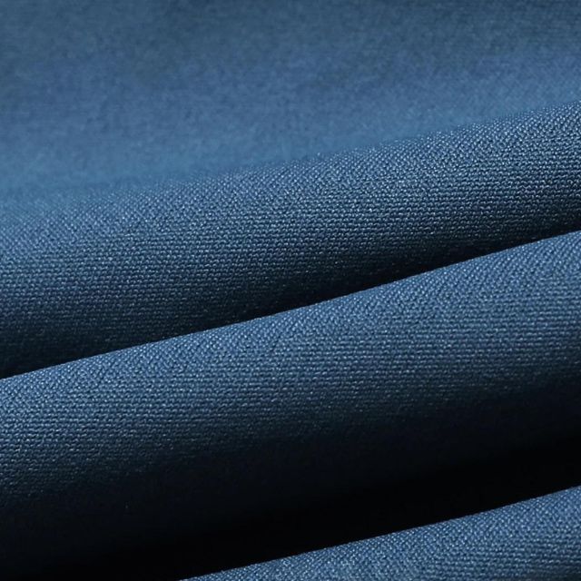 GR | Hoch taillierte Flare-Leggings