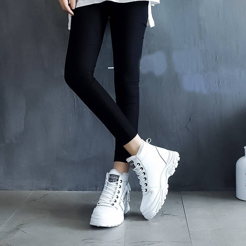 Comfortable women's boots