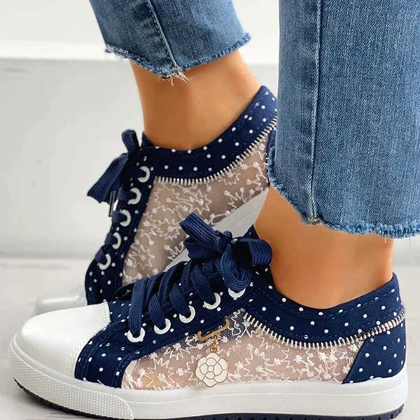 GR | Fashionable sporty sneakers for women