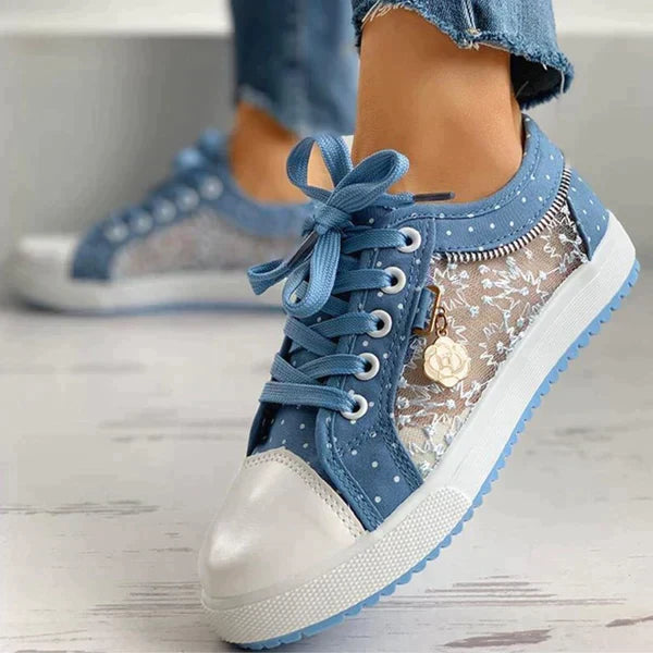 GR | Fashionable sporty sneakers for women