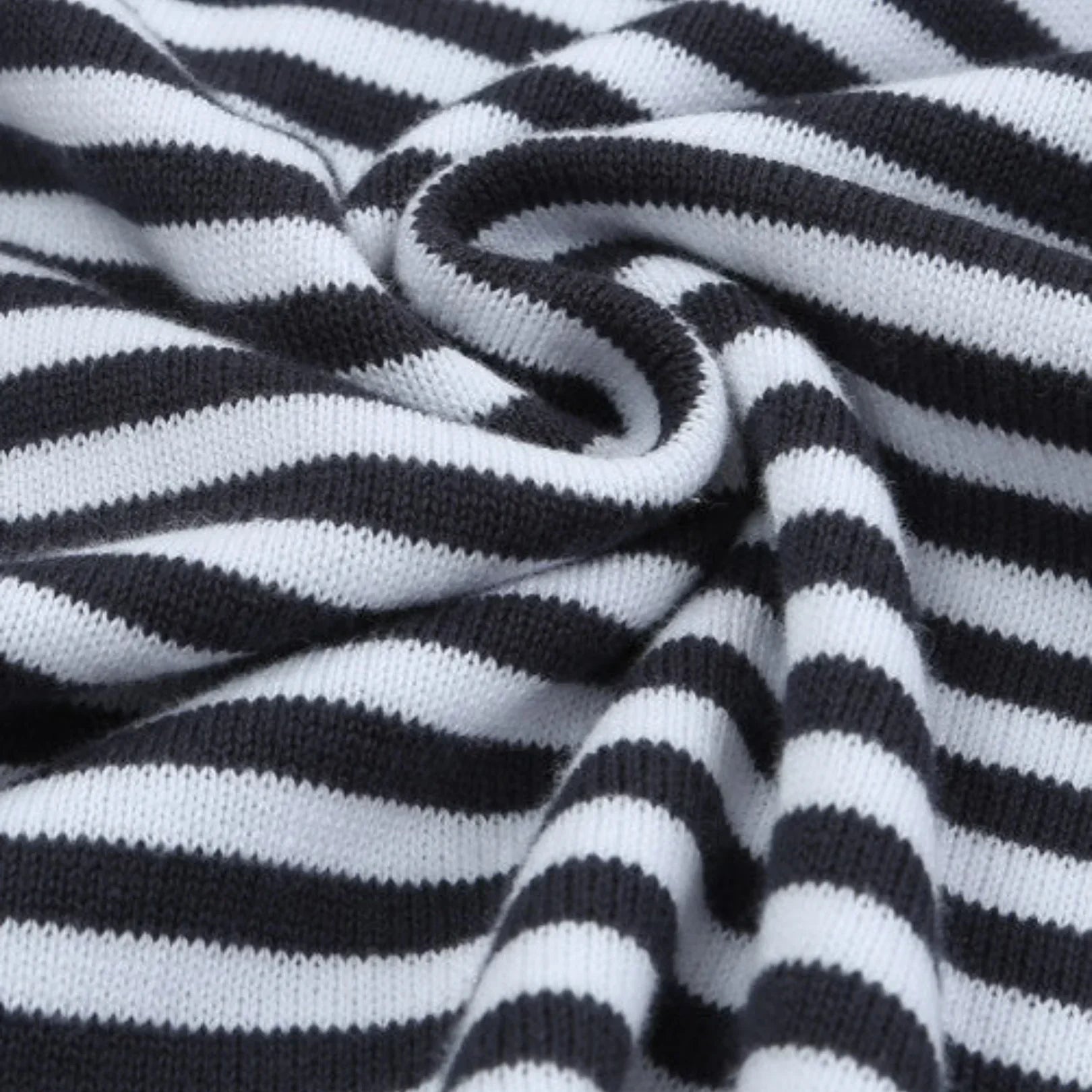 GR | Striped top for warm days
