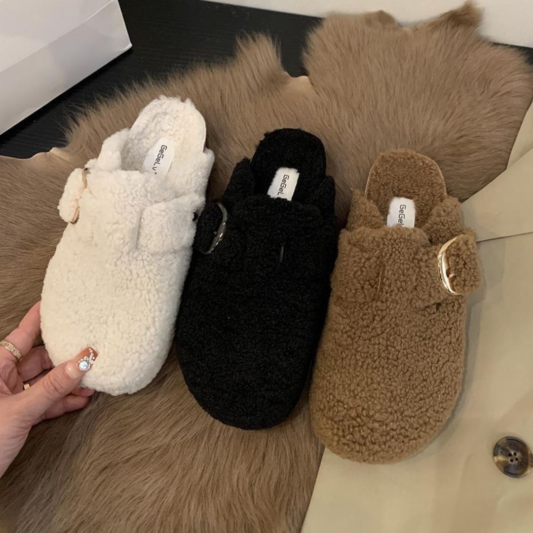 GR | Soft slippers for home