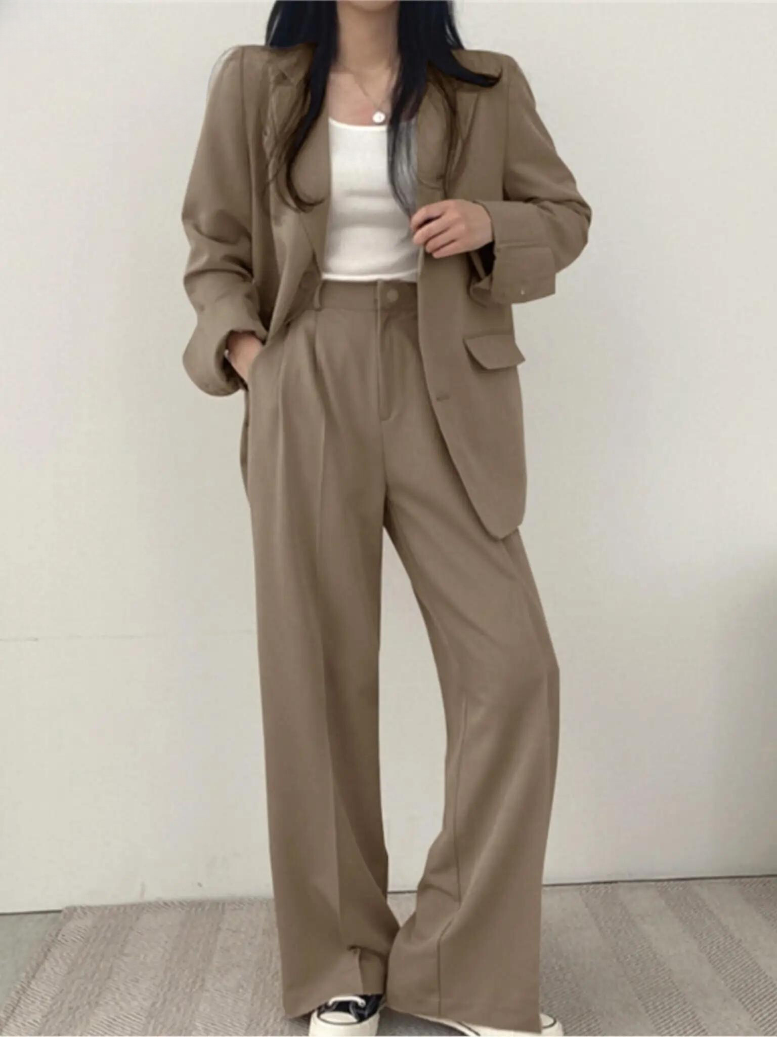 GR | Women's trouser suit