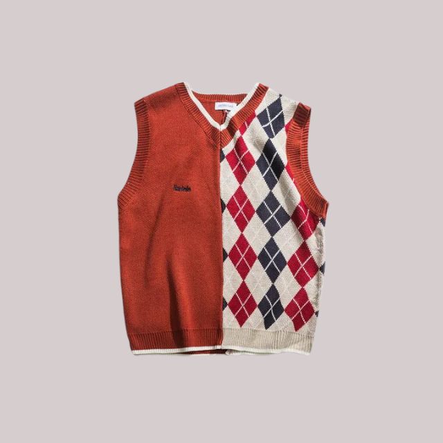 Block knitted vest with diamond pattern