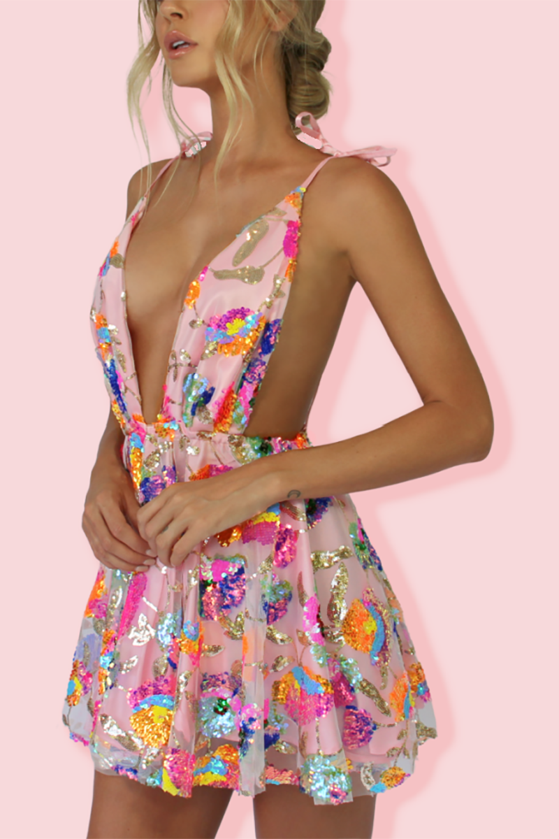 GR | Regenbogen Pailletten Offene Rücken Slip Mini Kleid