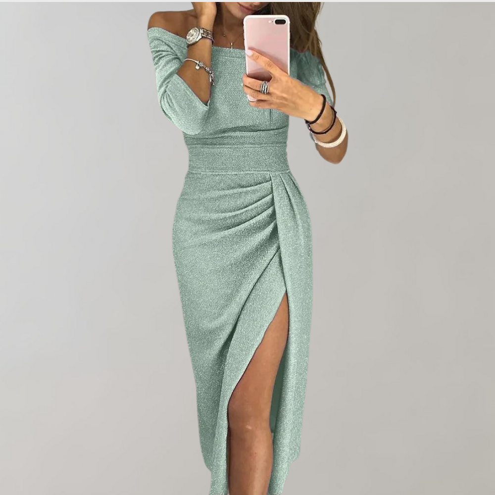 GR | Elegant dress with sequins