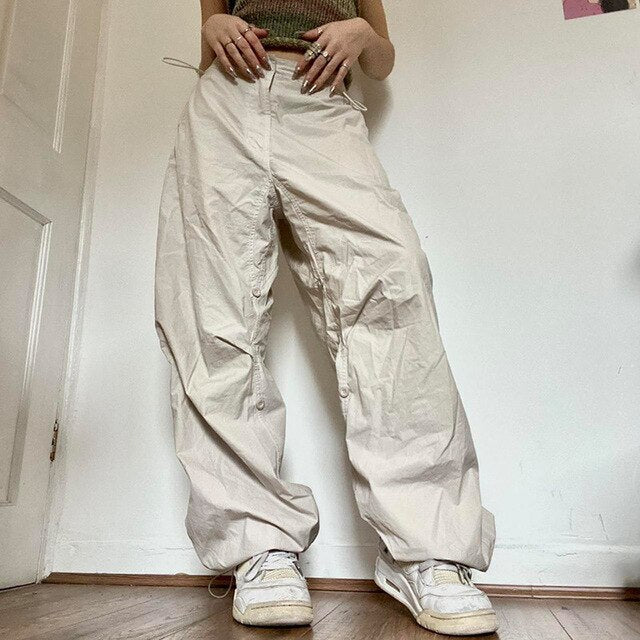 GR Loose Fit Hose | Der neueste Damen Modetrend für 2024