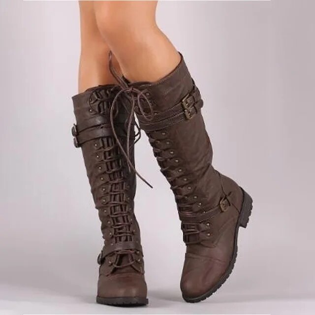Retro lace-up boots with buckle