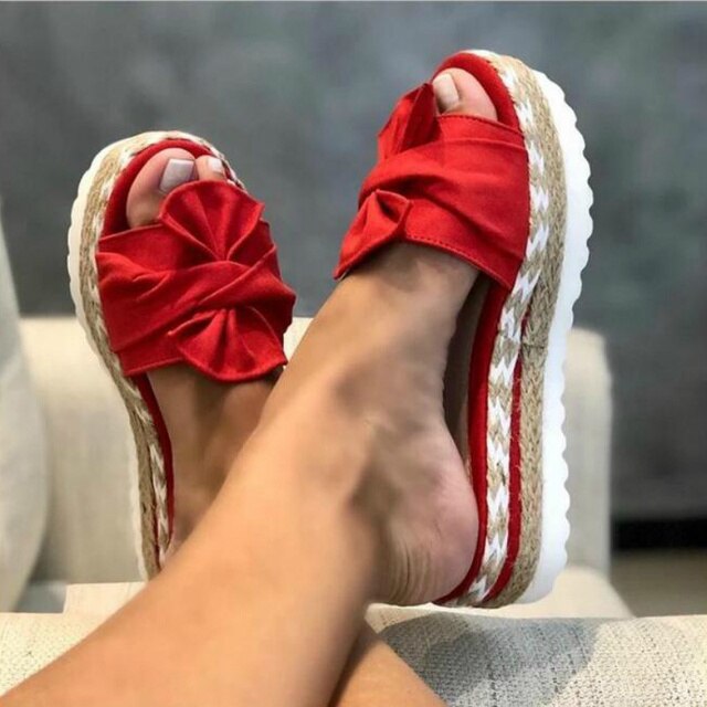 GR | Elegant women's sandals