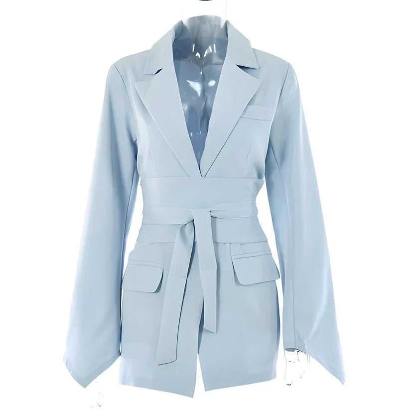 GR | Elegant blazer with belt 