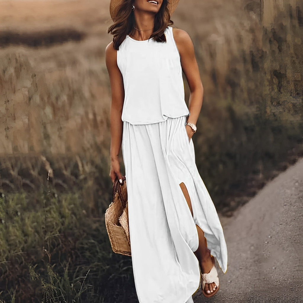 GR | Elegant, intensely colored dress