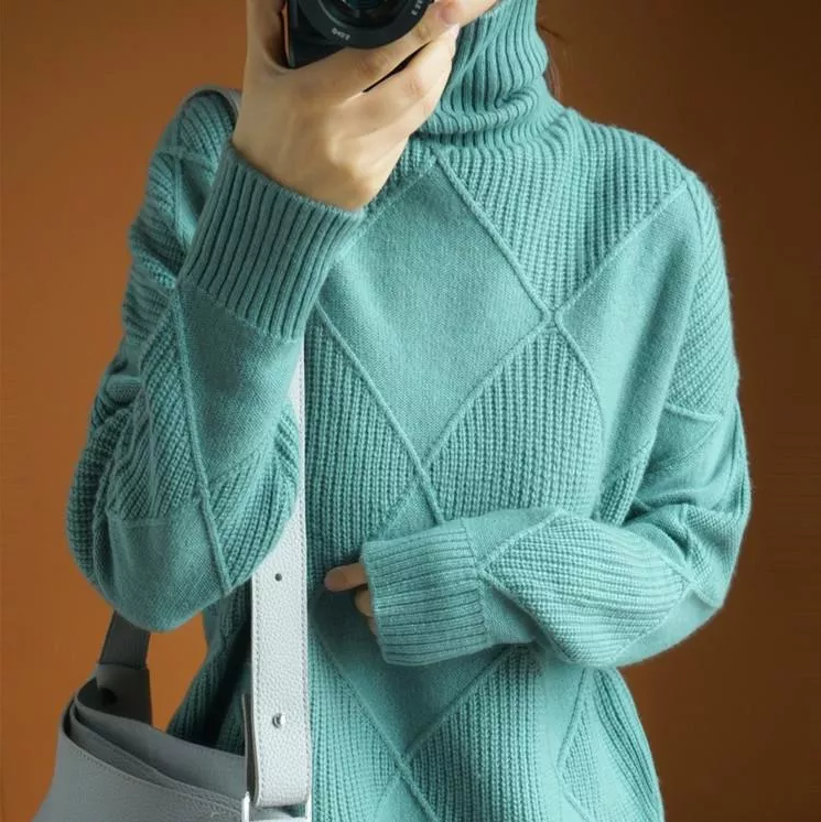 GR Hannover - Lose Rollkragenpullover Strickjacke