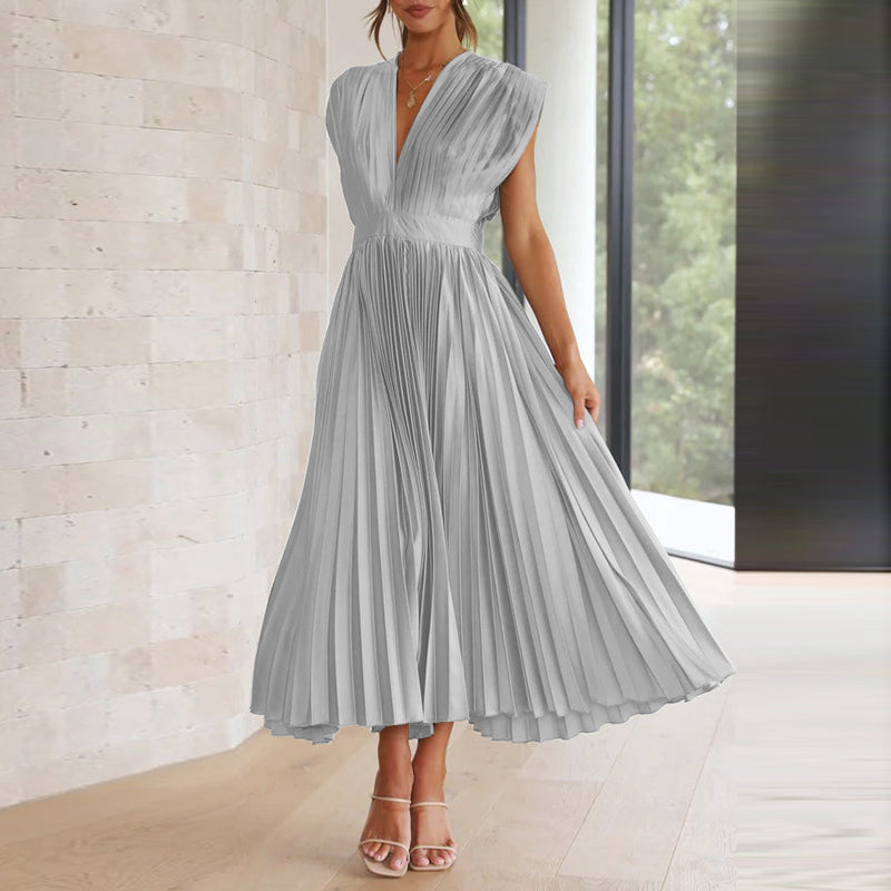 GR - Dress with V-neck