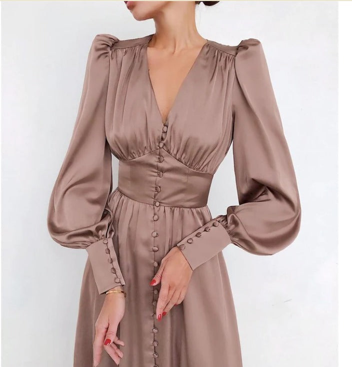 GR | Elegante Satinkleider