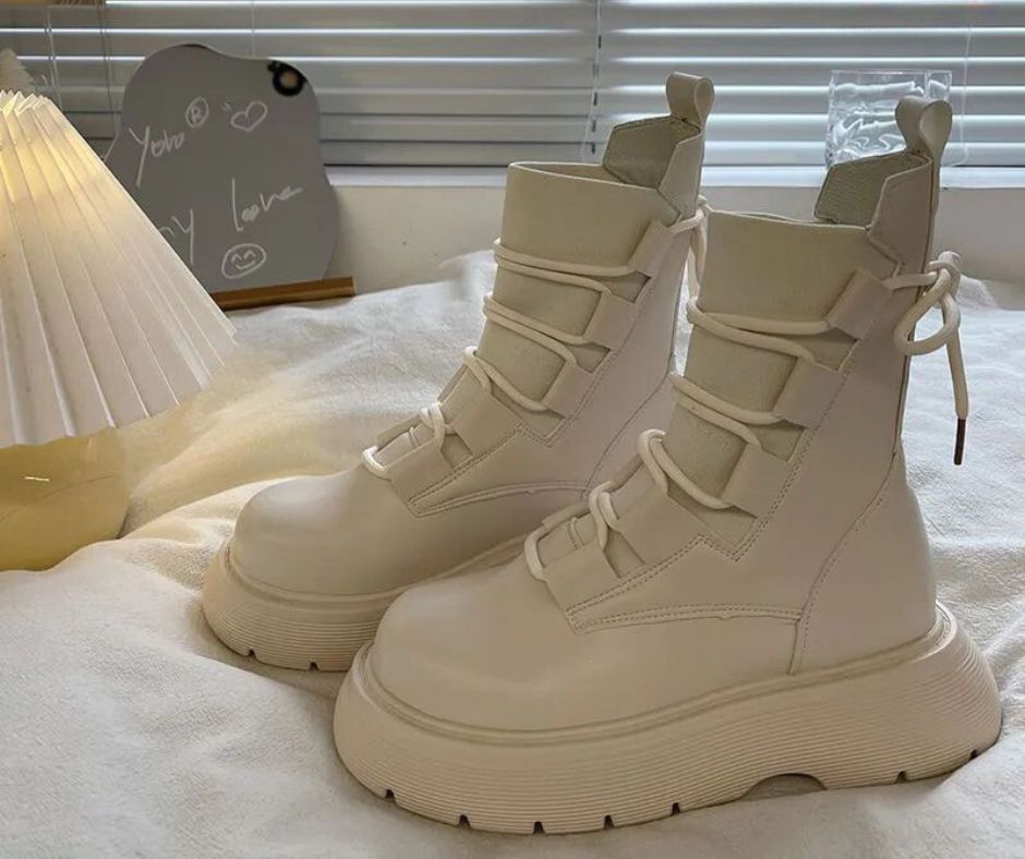 GR | Thick veteran boots