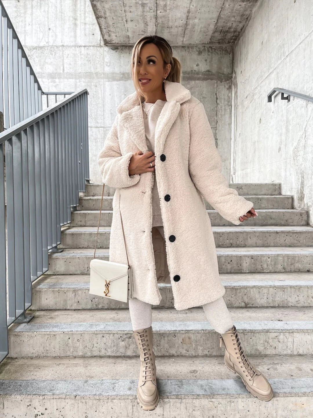 Winter coat made of fine wool