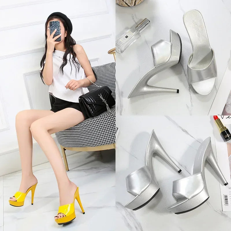 GR | Patent leather high heel sandals