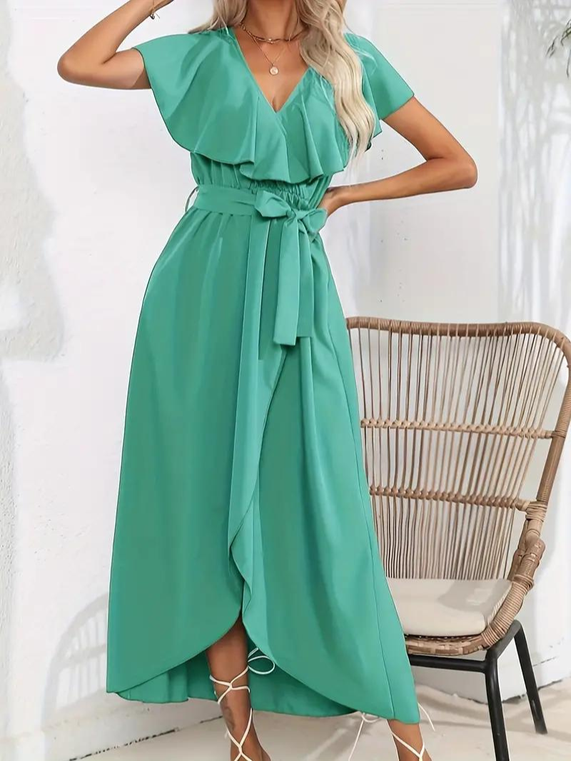 GR | Flowing, elegant V-neck dress